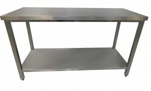 Неръждаеми работни маси с долен плот "STANDARD"